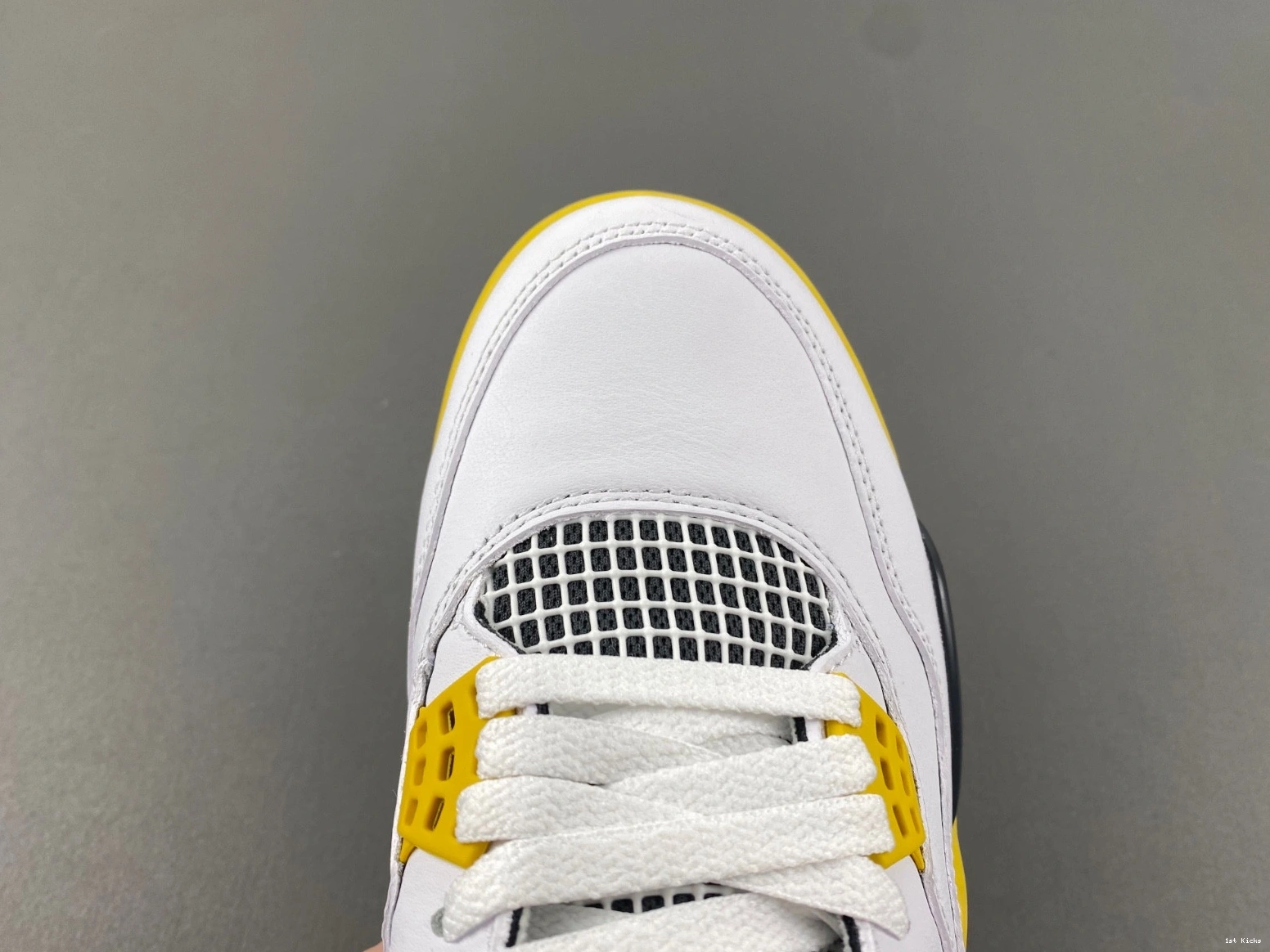 AQ9129-101 Womens Jordan 